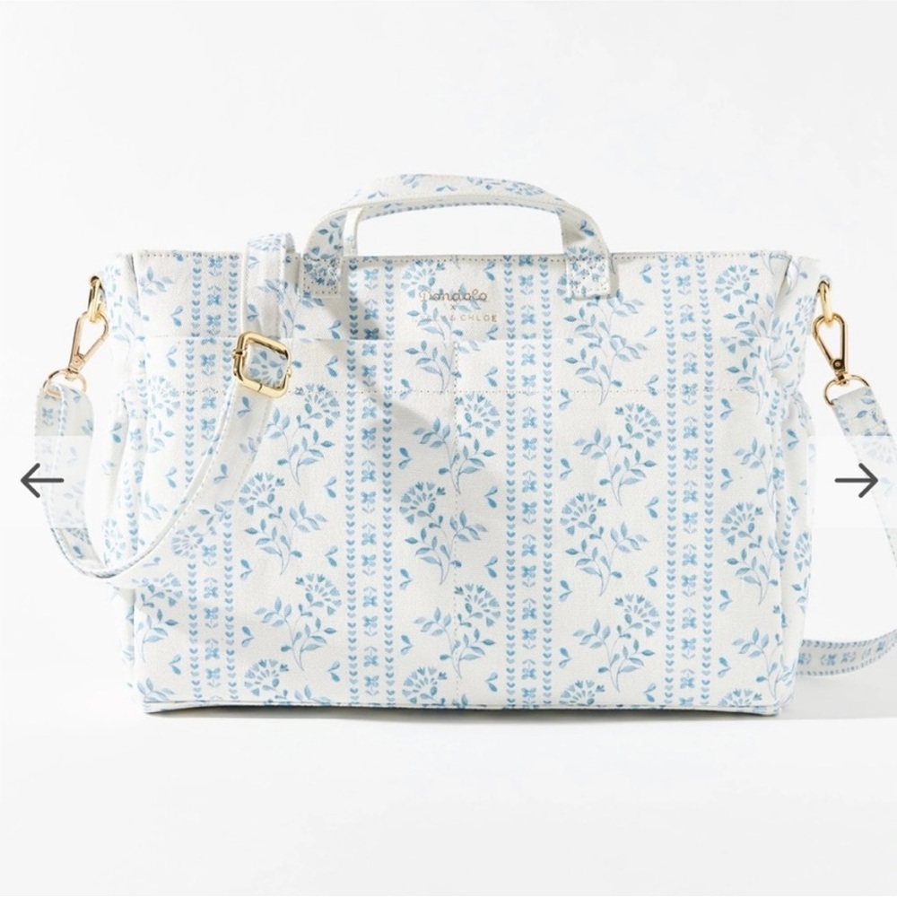 Neely and Chloe x Dondolo diaper carry all NWT